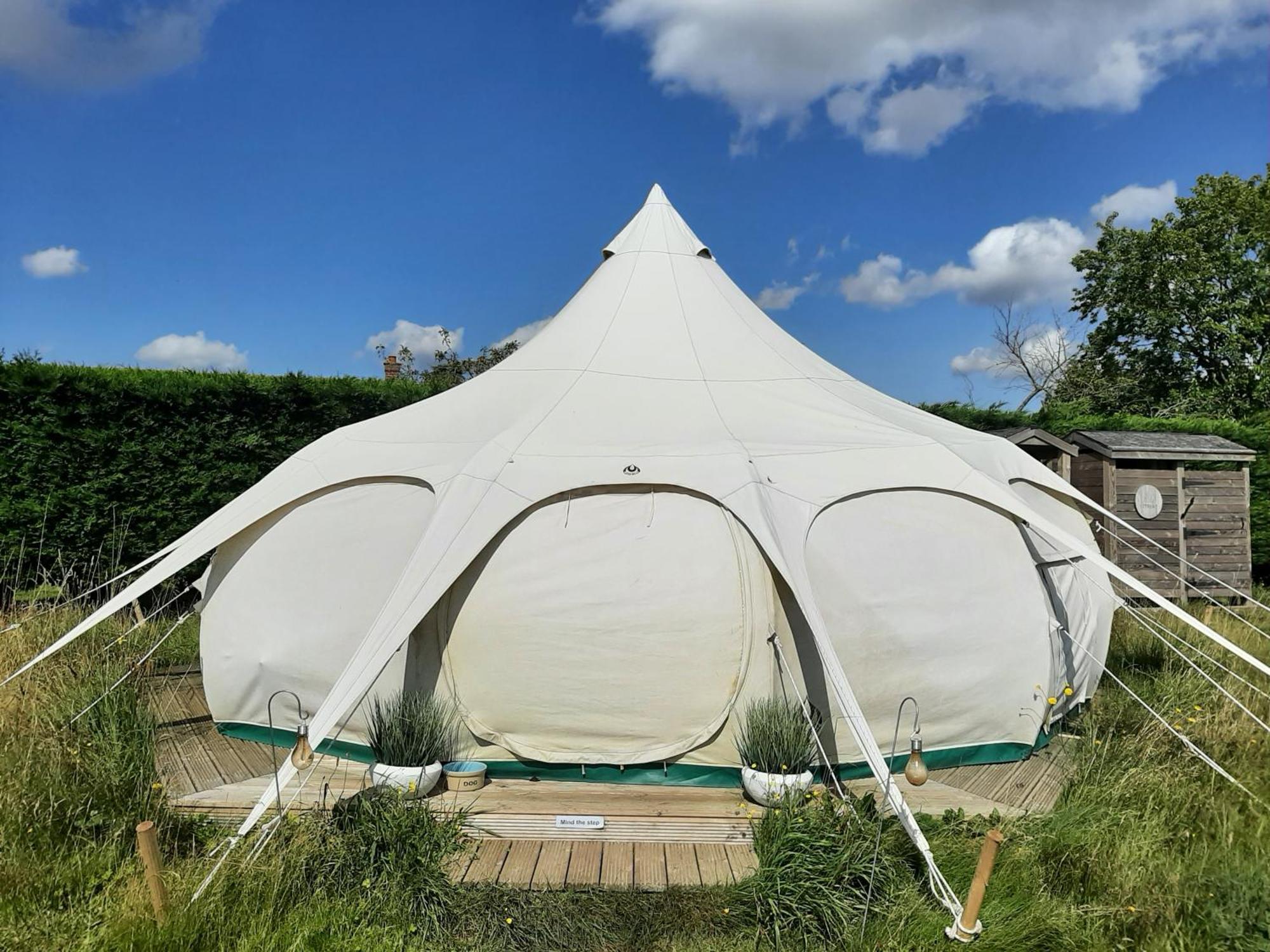 Готель Wild Retreat Cawston Екстер'єр фото